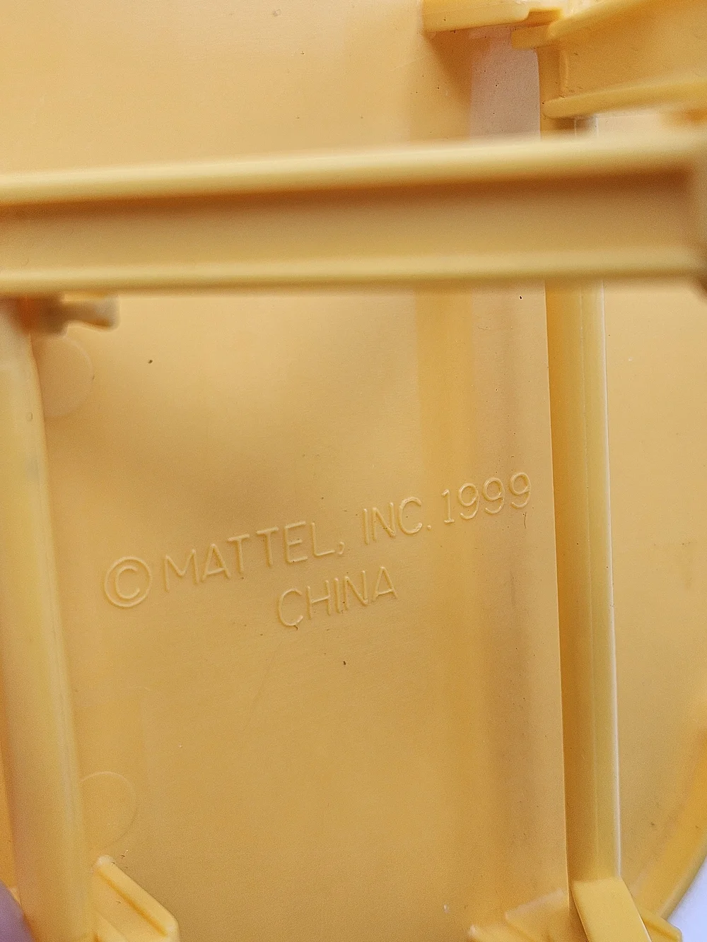 VINTAGE Barbie Yellow Folding Table and Chair Set Dollhouse Furniture Kitchen